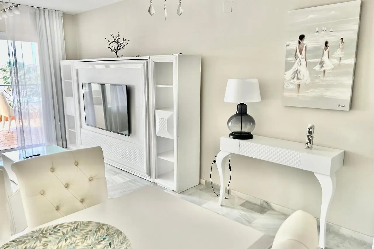 Mi Capricho Beachfront- 9E Apartment With Sea Views - Costa Del Sol Sitio de Calahonda