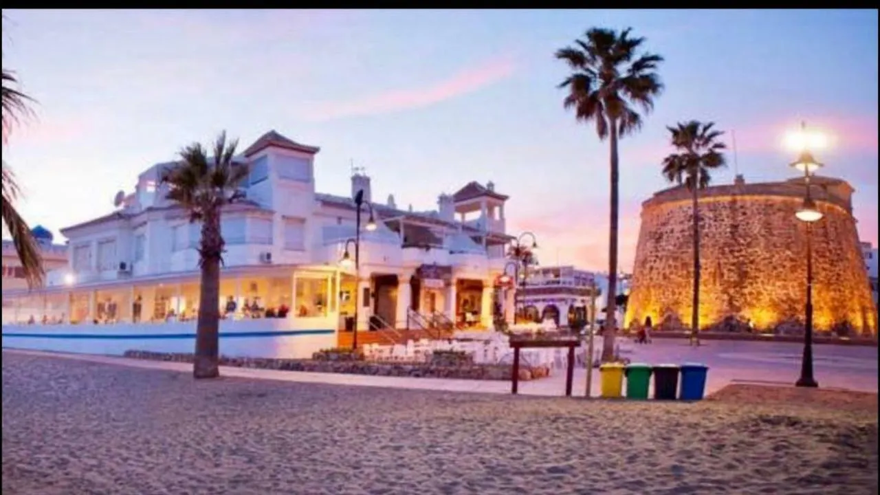 Mi Capricho Beachfront- 9E Apartment With Sea Views - Costa Del Sol Sitio de Calahonda